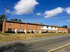 featured image of 151 Brookwood Ave Ne #01