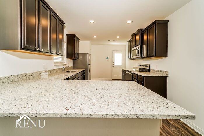 17045 Dusty Boots Ln - Photo 5 of 19