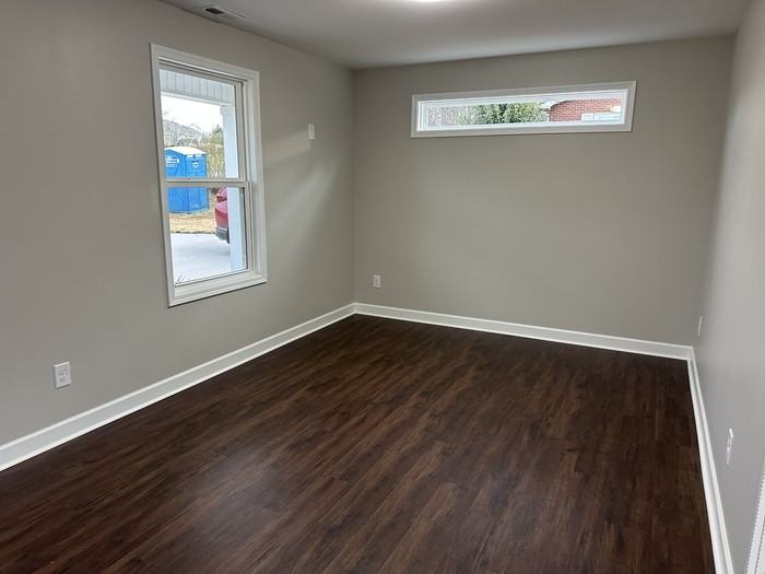 490 Rocky River Rd - Photo 2 of 10