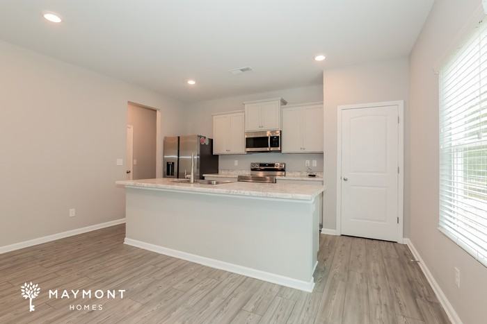 2500 Fraggle Roc - Photo 4 of 13