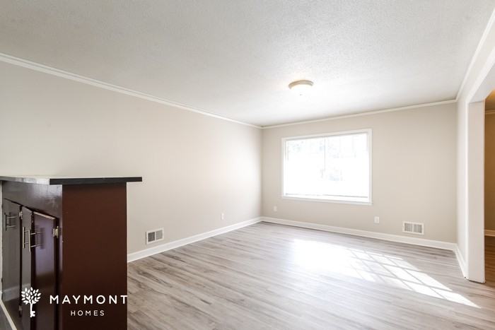 116 Coolstream Dr - Photo 5 of 12