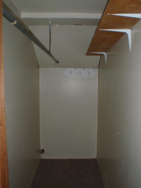 322 Benton Ave #B - Photo 5 of 11