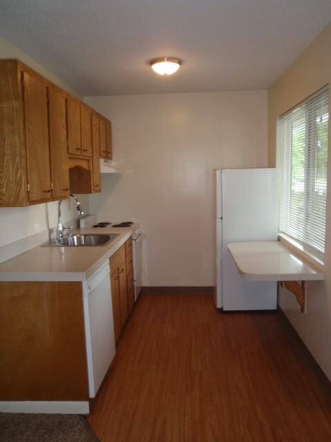 436 Ford St #104 - Photo 3 of 12