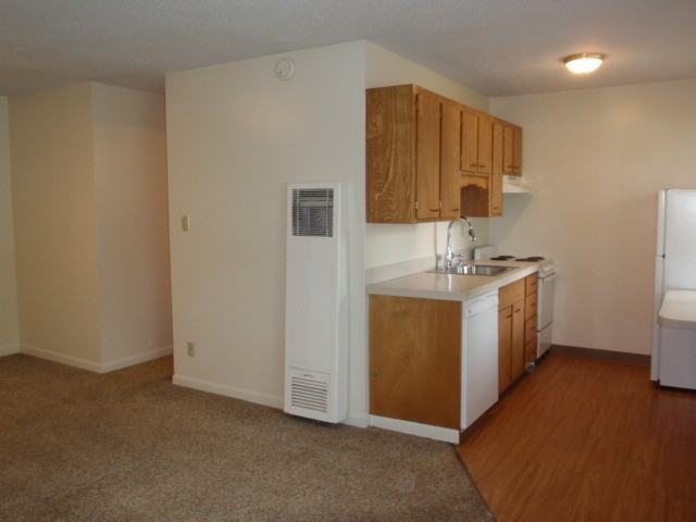 436 Ford St #104 - Photo 5 of 12