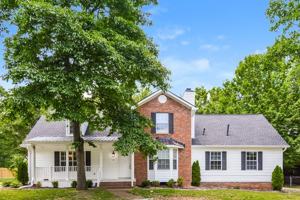 featured image of 109 Lone Oak Dr