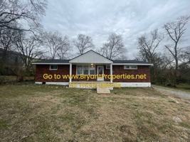 featured image of 4010 Meadow Rd