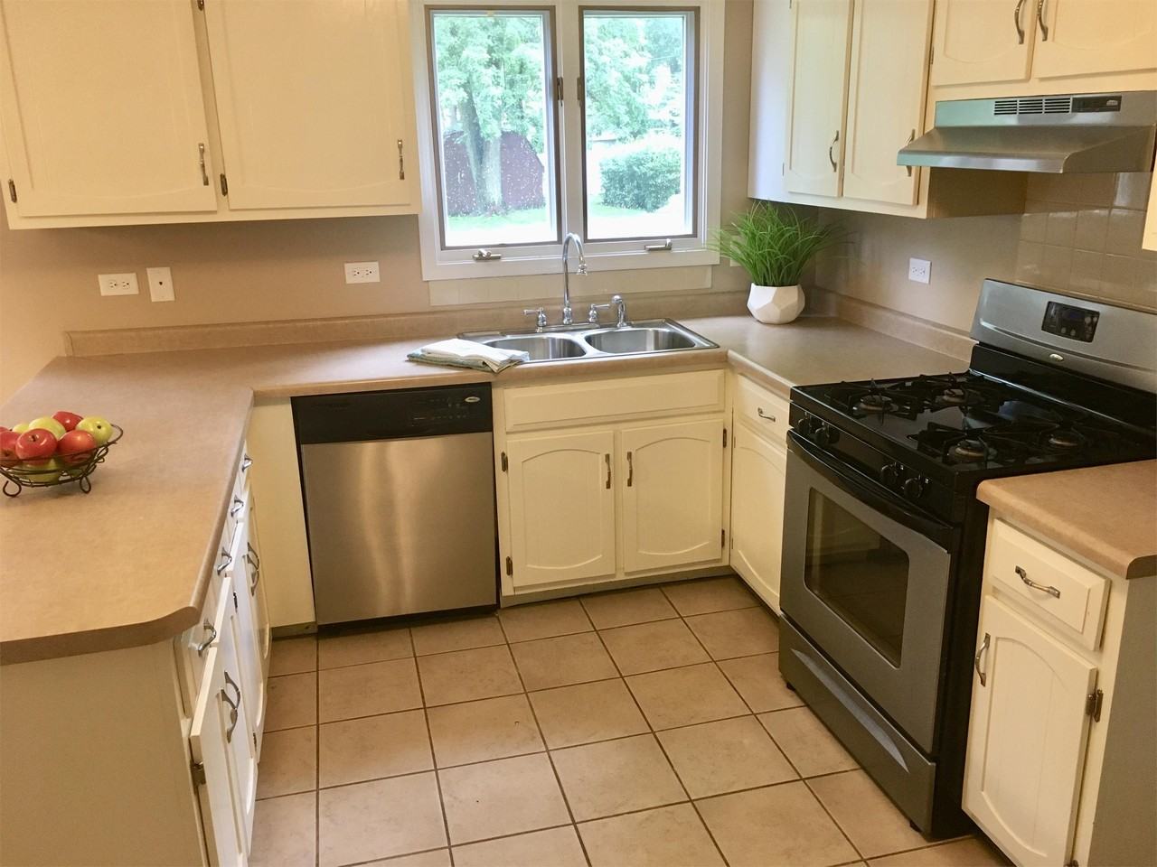 761 Cynthia Dr #1 - Photo 6 of 24