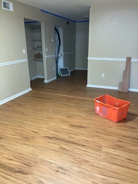 6327 Sw 9th Ave #D - Photo 2 of 3