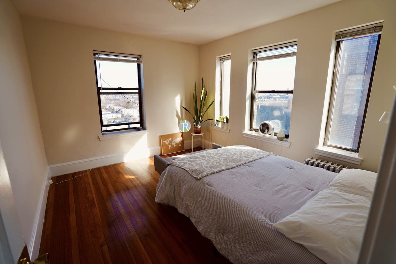 433A Broadway #84 - Photo 5 of 6