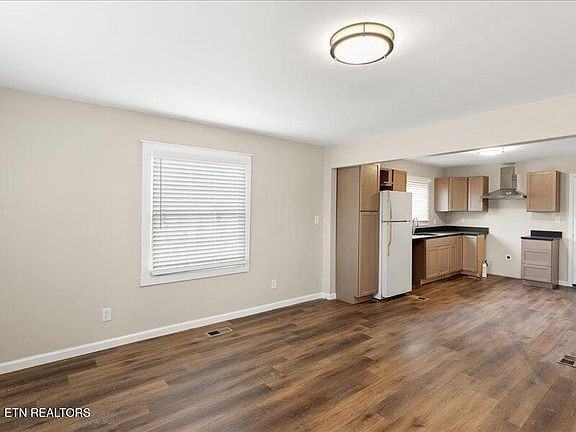 2116 Mitchell St #NA - Photo 5 of 10