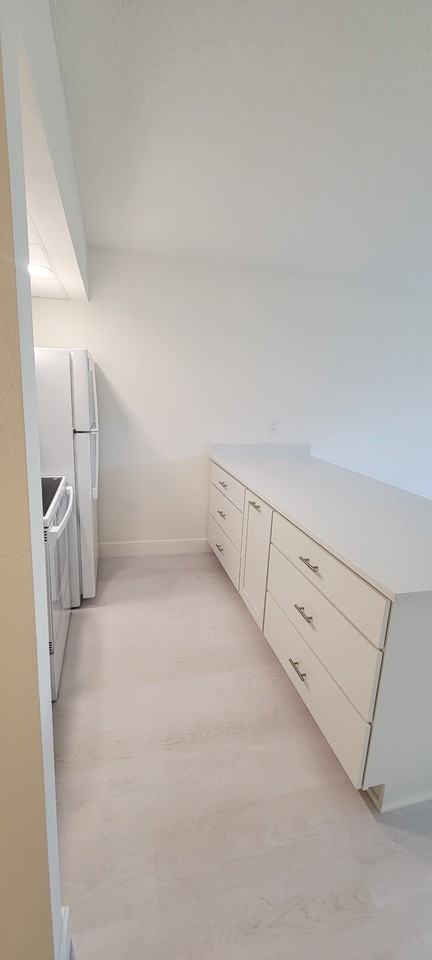 1100 Turner St #103 - Photo 5 of 13