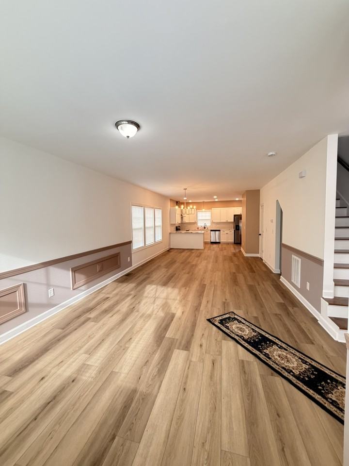 126 E End Ave #E - Photo 2 of 22