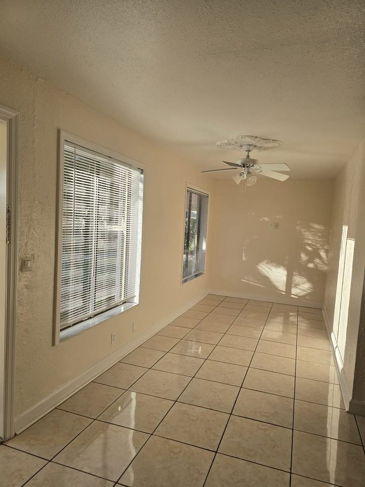 28021 Sw 142nd Ct #28021 - Photo 6 of 18