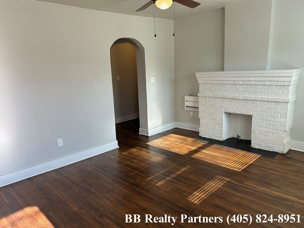 4205 E 4th Pl #NA - Photo 2 of 12