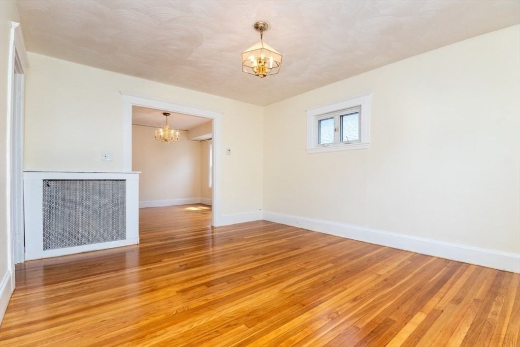 57 Ardale St #2 - Photo 4 of 17