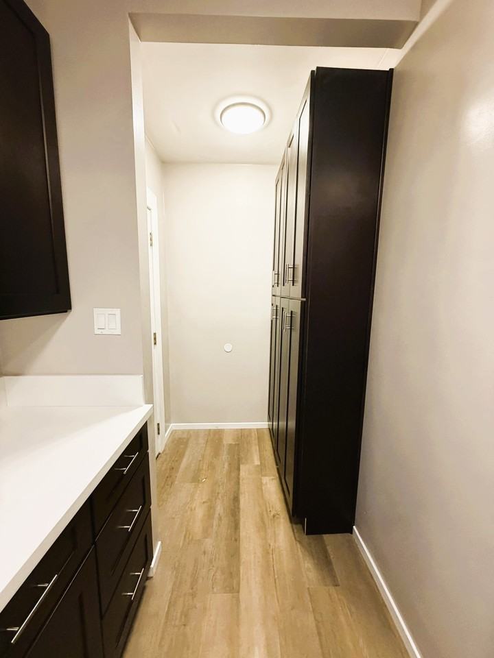 2602 E 14th St #2602 - Photo 6 of 15