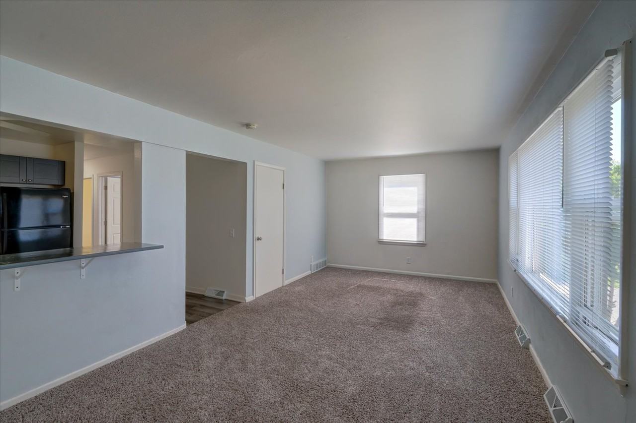 1906 Lake Point Dr #2 - Photo 2 of 16