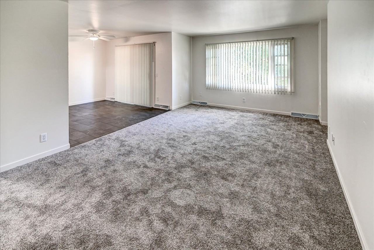 1806 Lake Point Dr #7 - Photo 2 of 22