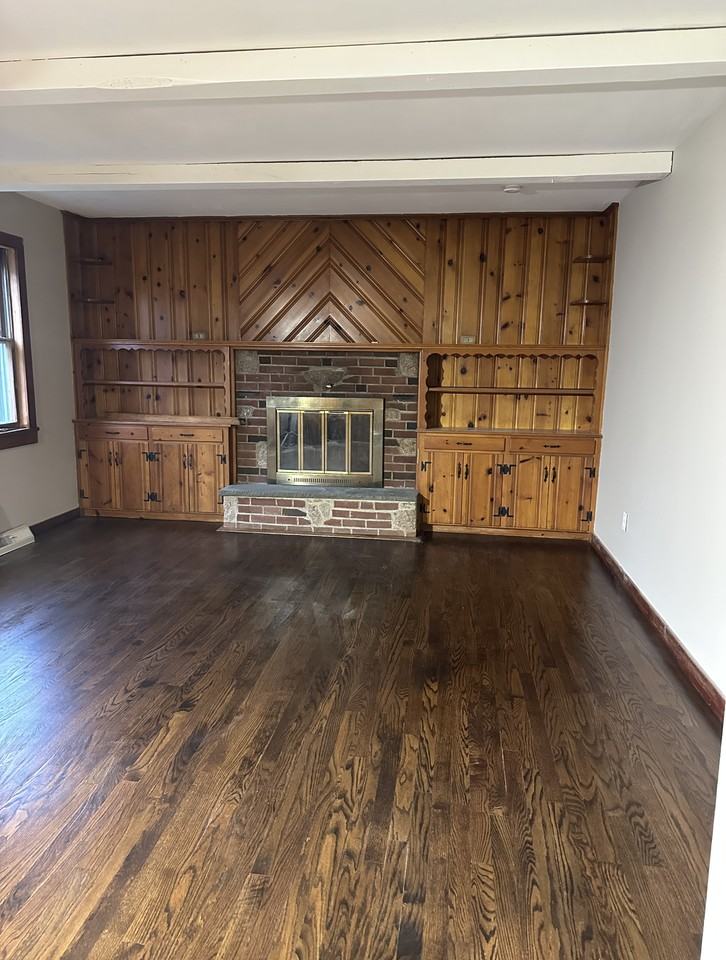 69 Monroe St - Photo 6 of 11