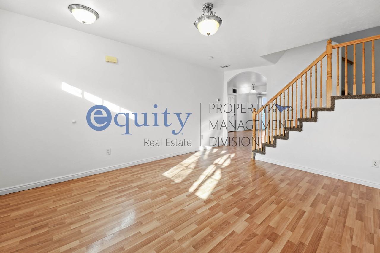 377 E Newsome Park Ln #1 - Photo 2 of 25