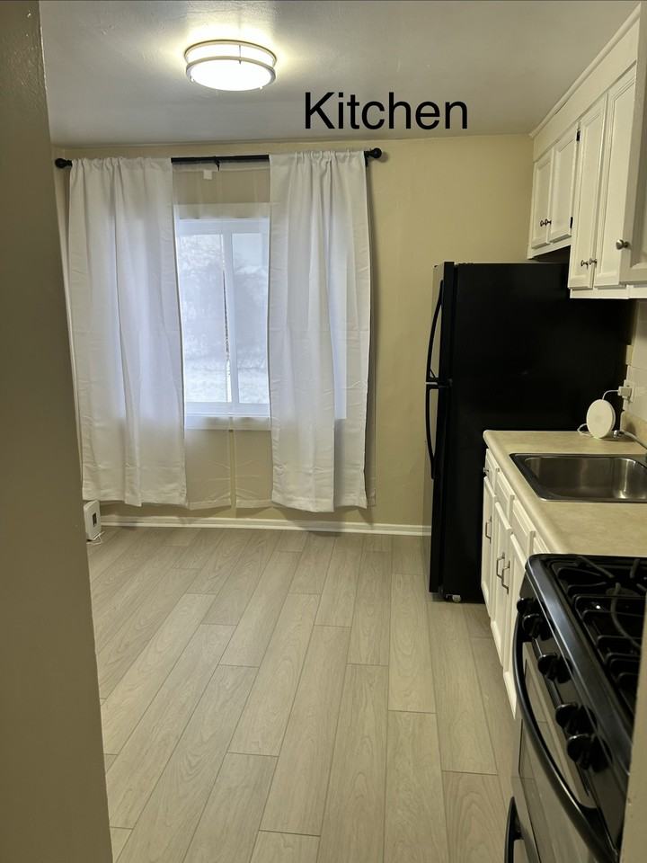 31607 Antrim Ct #31607 - Photo 5 of 21