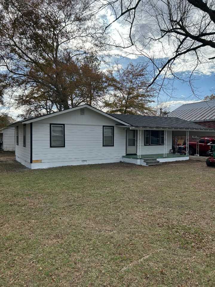 322 9th St Ne - Photo 2 of 12