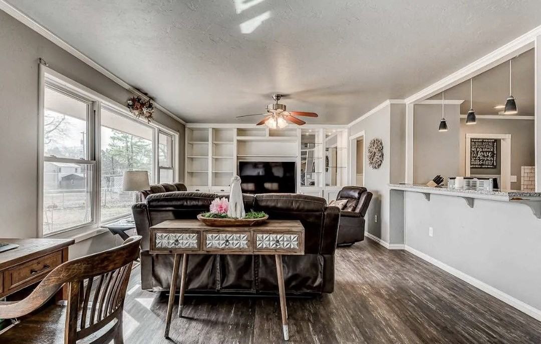 1001 N Skyline St #1 - Photo 4 of 22