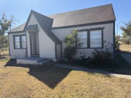 featured image of 1453 Mineral Wells Hwy