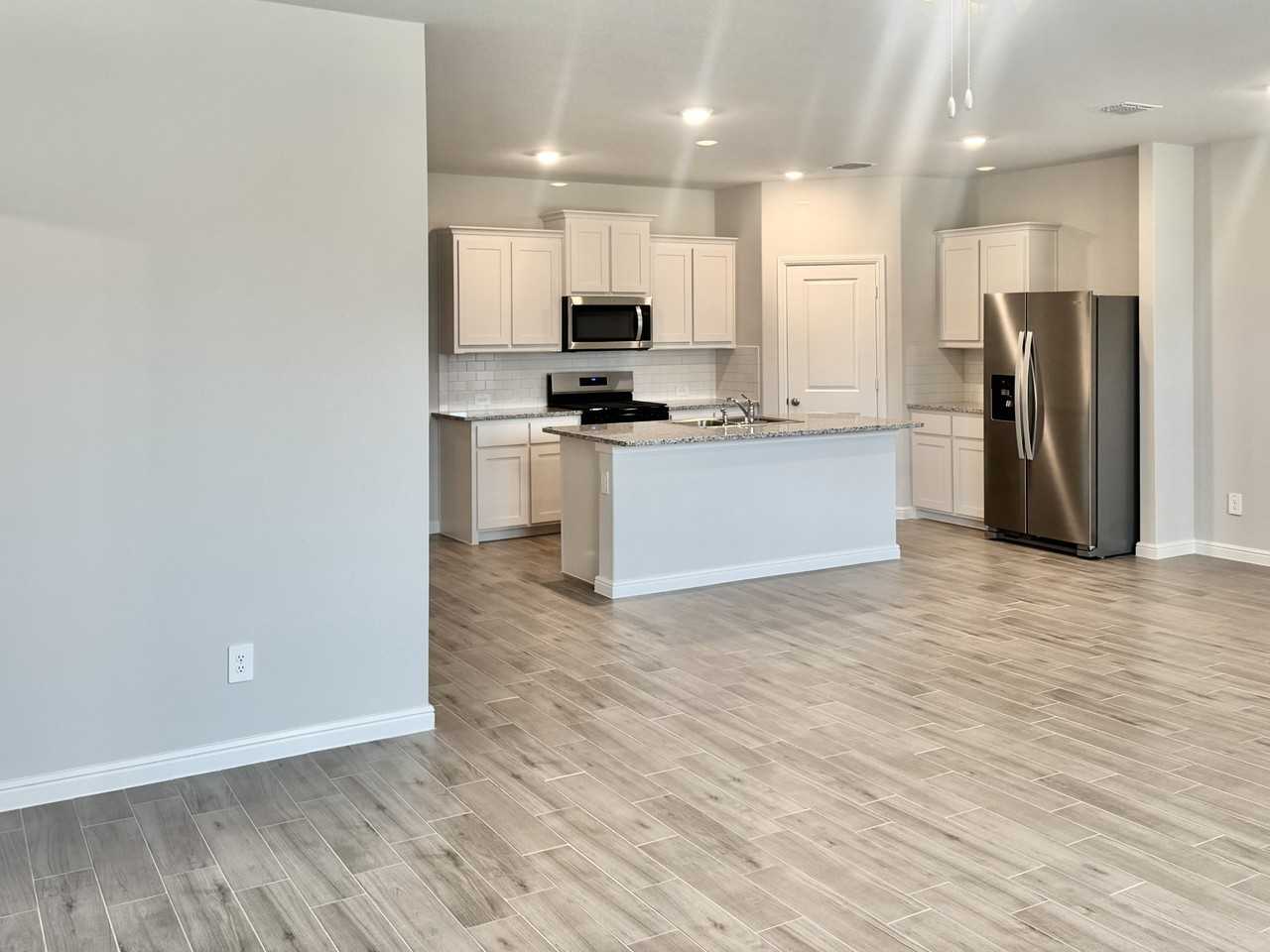 198 Bay Meadows Ln #1 - Photo 3 of 13