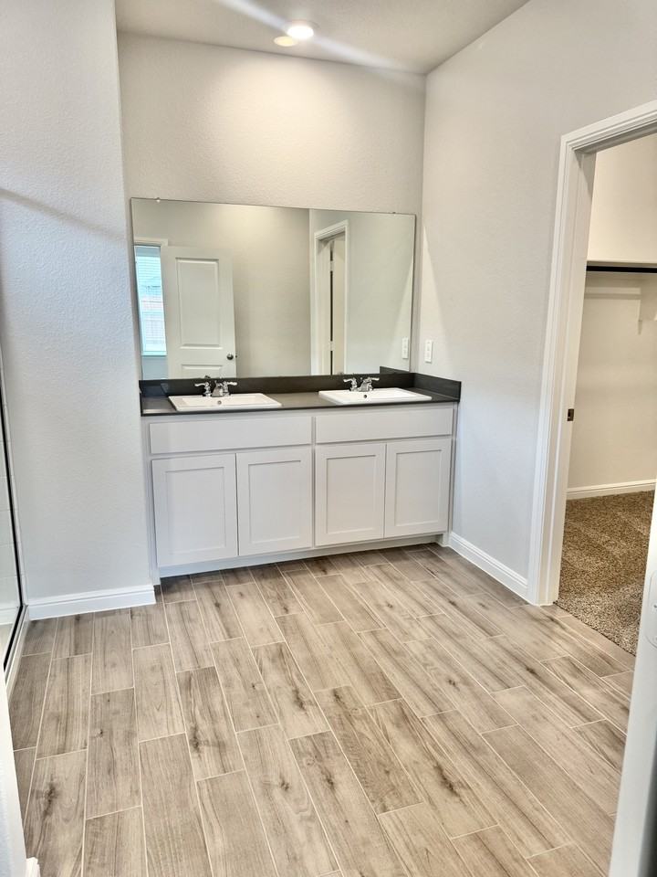 198 Bay Meadows Ln #1 - Photo 7 of 13