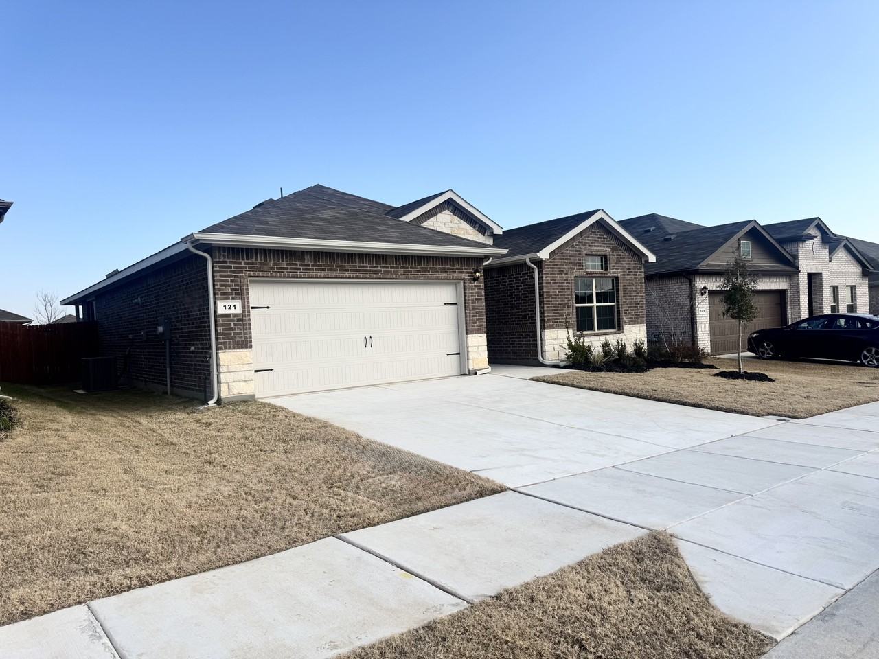 121 Daffodil Ln #1 - Photo 2 of 11