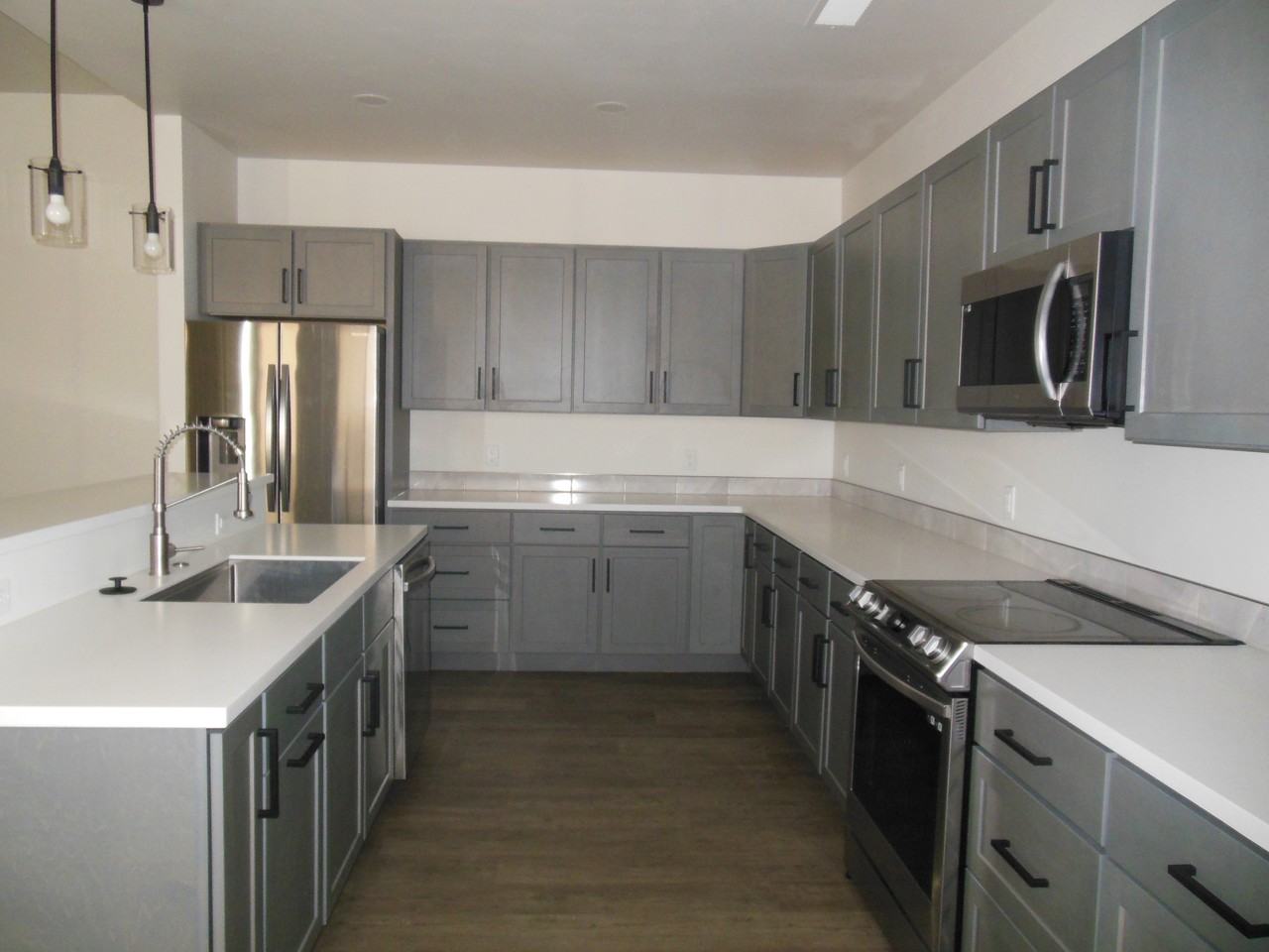 695 Anela Ln #NA - Photo 4 of 14