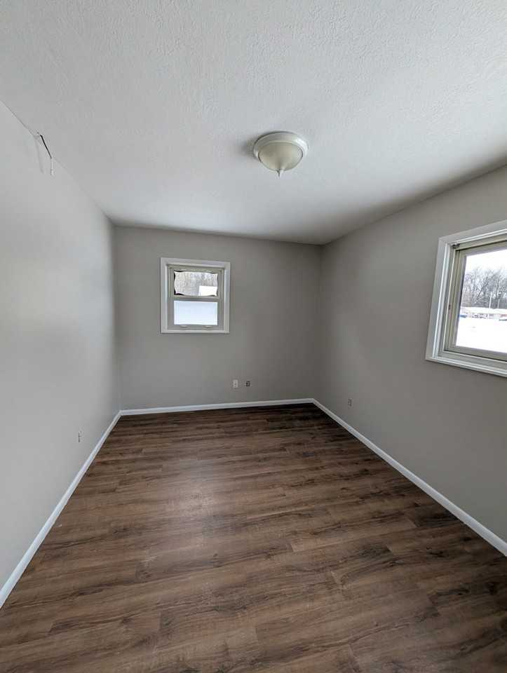 1720 Brookwood Dr #1 - Photo 6 of 16