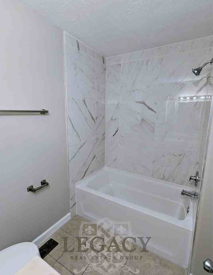 221 Benefield Dr #1 - Photo 7 of 18