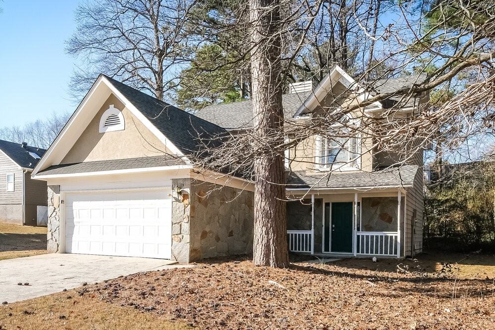 2380 Georgia Ln - Photo 4 of 17