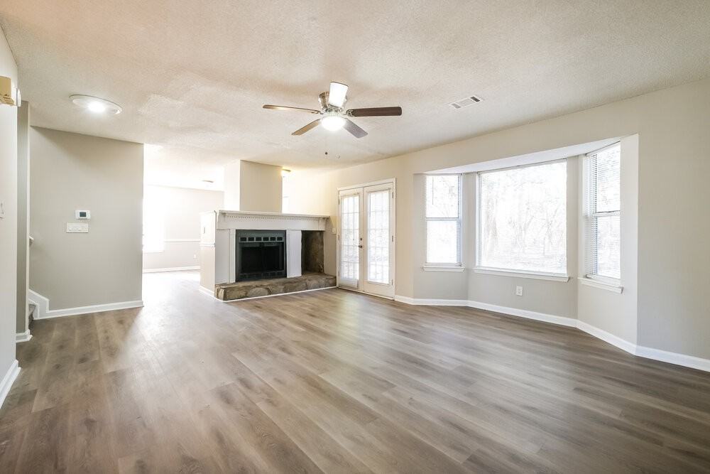 2380 Georgia Ln - Photo 5 of 17