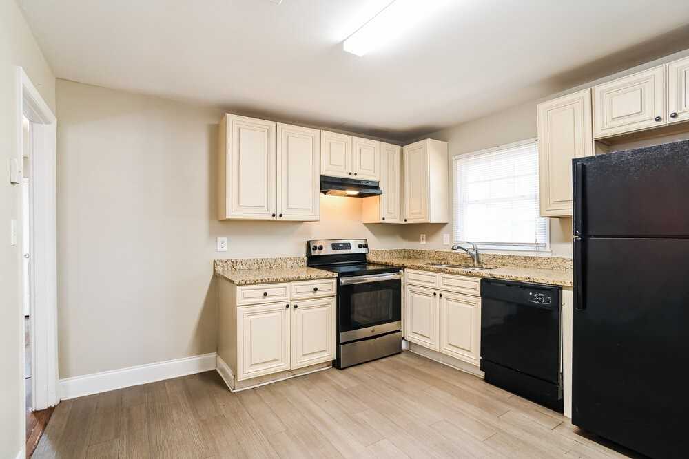 614 Fawnbrook Ln - Photo 6 of 16