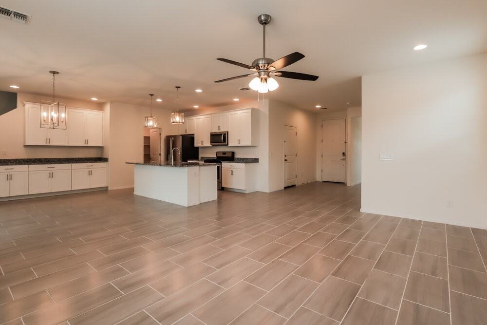 10775 W Embrey Dr - Photo 5 of 17