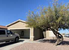 featured image of 814 W Cholla St #1