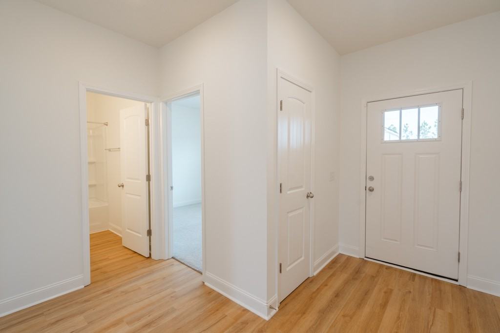 380 Mcclelland Loop Ne #1 - Photo 6 of 36