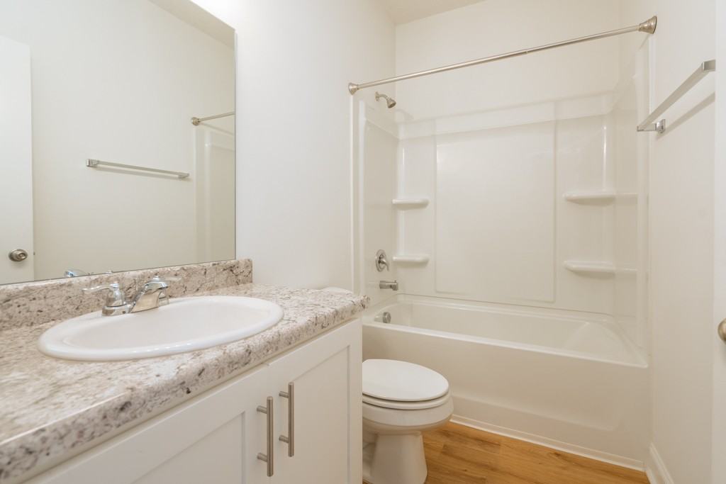 380 Mcclelland Loop Ne #1 - Photo 7 of 36