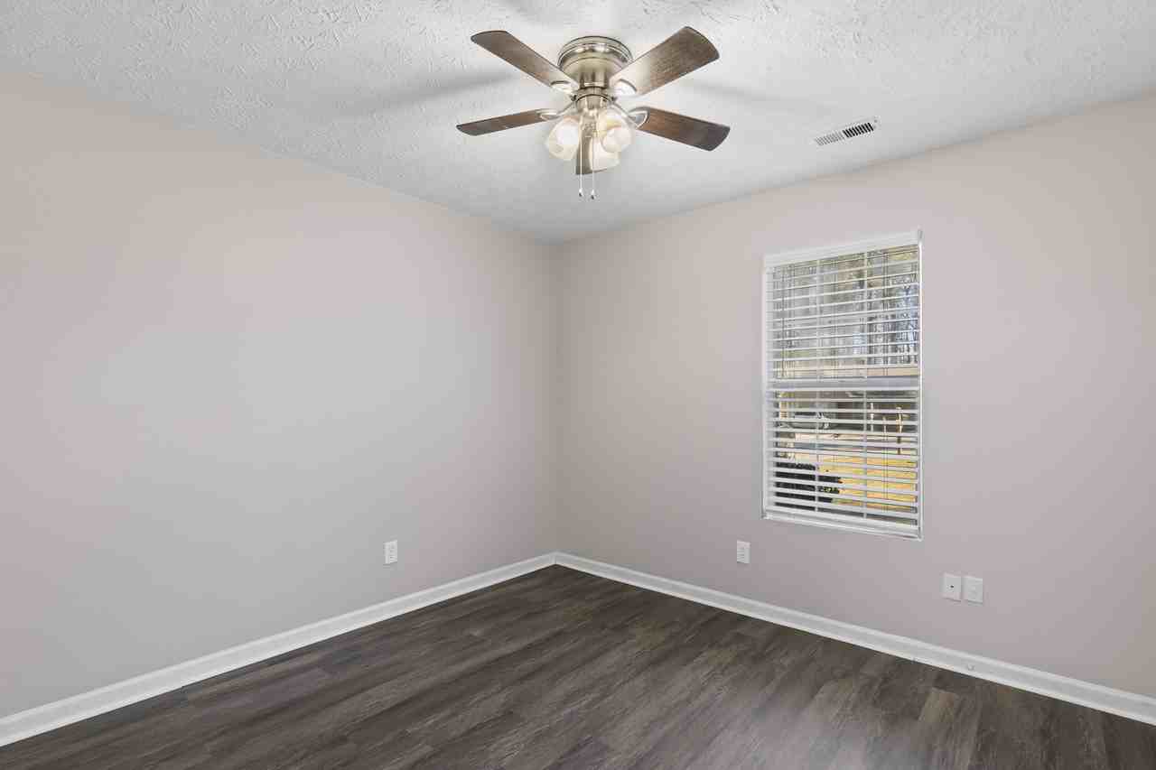 5547 Summer Ln #5547 - Photo 2 of 18