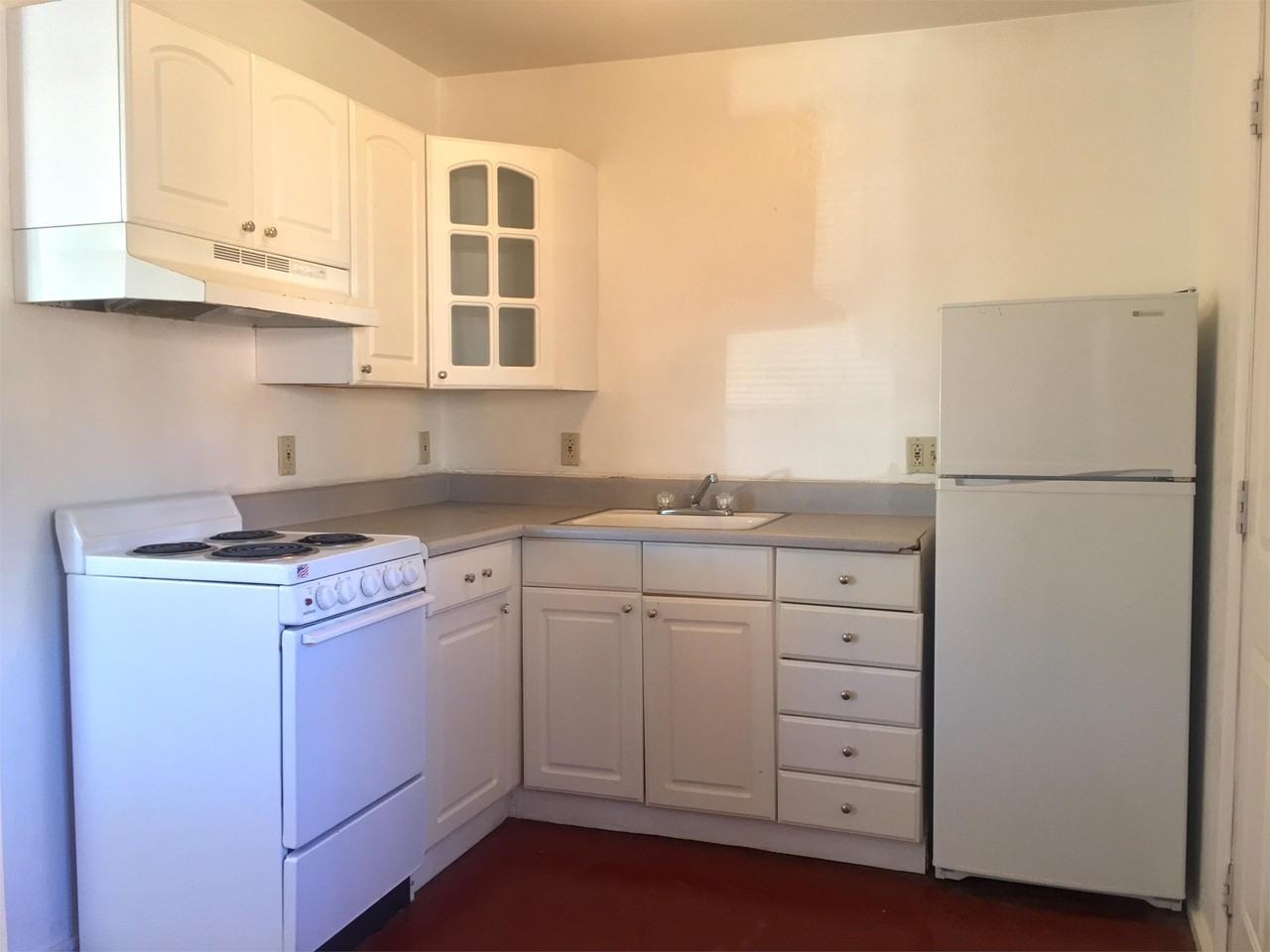 1010 E Water St #B - Photo 5 of 18