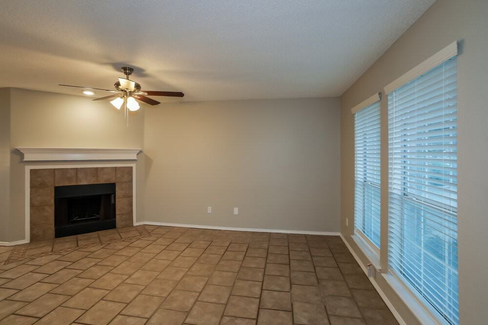 3405 Star Ranch Ct - Photo 5 of 17