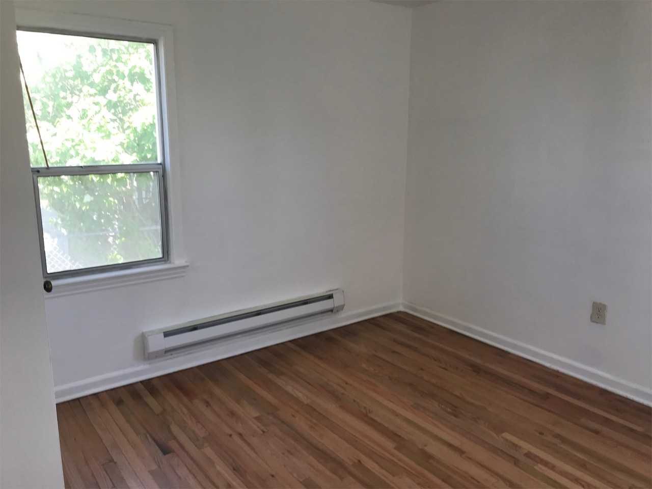 6833 S Pine St #1 - Photo 7 of 9