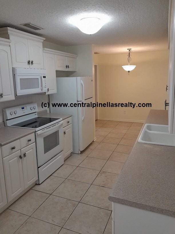 1412 Lime St #NA - Photo 7 of 26