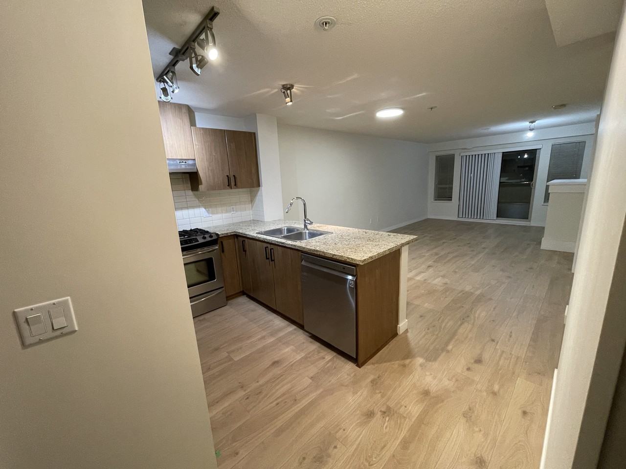 3132 Dayanee Springs Boulevard #30x - Photo 3 of 18