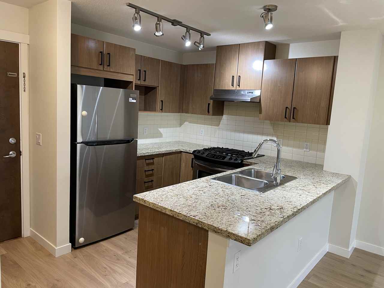 3132 Dayanee Springs Boulevard #30x - Photo 5 of 18