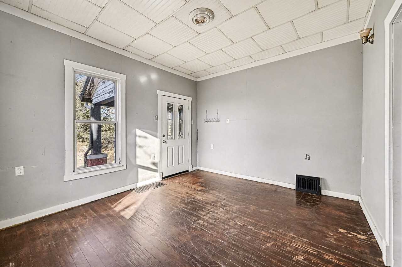 2545 S 13th St #1 - Photo 5 of 22