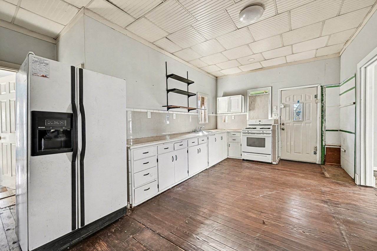 2545 S 13th St #1 - Photo 7 of 22